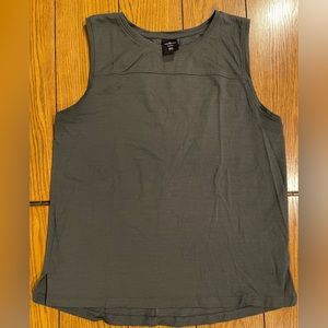 EUC REI Cooperative tank top, size medium, dark grey color